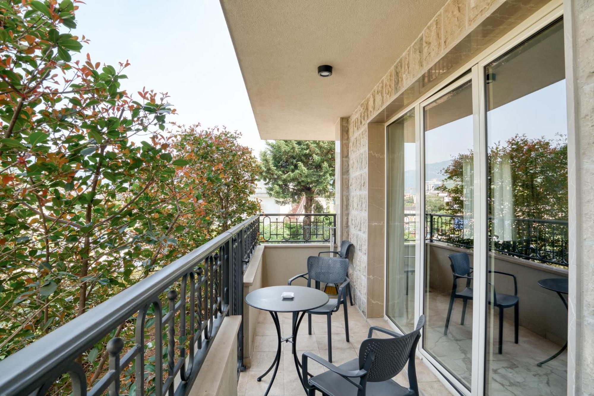 Ap Royal Oak - 2 Bedroom Apartment In Budva Zewnętrze zdjęcie