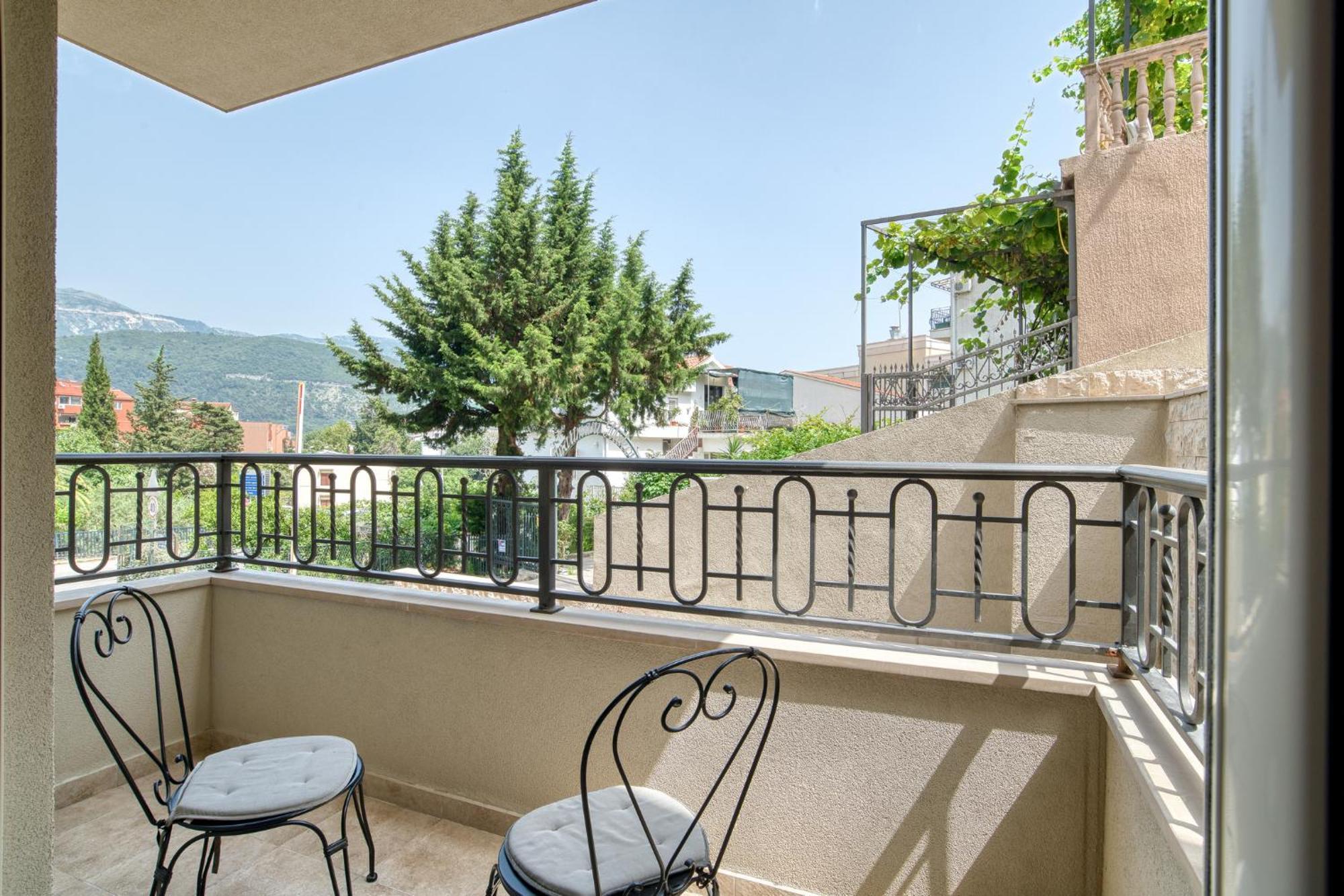 Ap Royal Oak - 2 Bedroom Apartment In Budva Zewnętrze zdjęcie